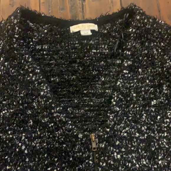 Love By Design Black & White Zippered Sweater - Size S - Picture 5 of 6